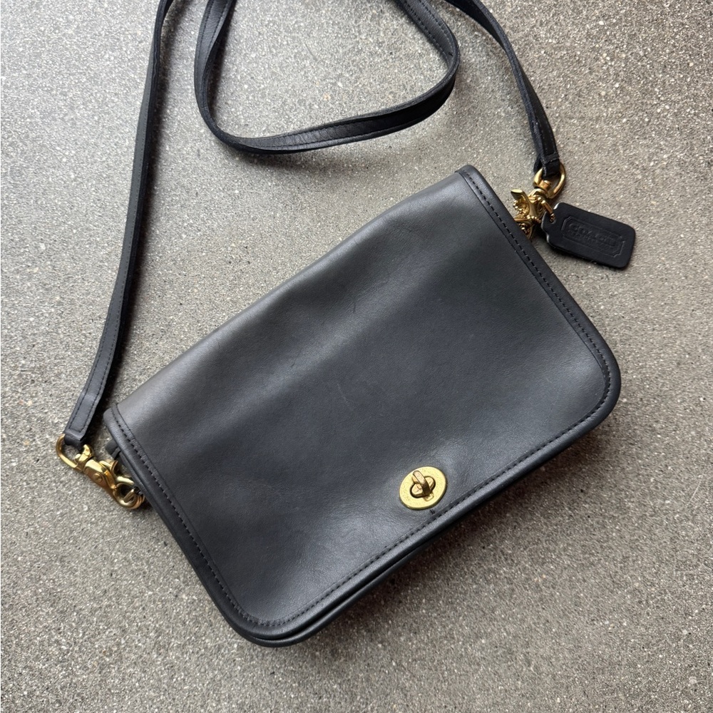 Vintage Coach Leather Crossbody Bag